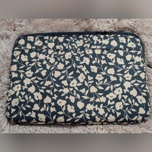 Kate Spade Navy Floral Universal Laptop Sleeve  15"
